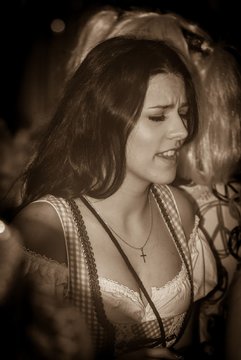 Bild 1214 - Latuff 21014 die Wiemersdorfer Karnevalsveranstaltung